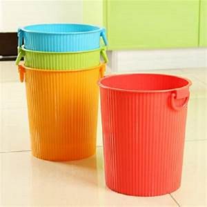 مرکز پخش سطل زباله پلاستیکی